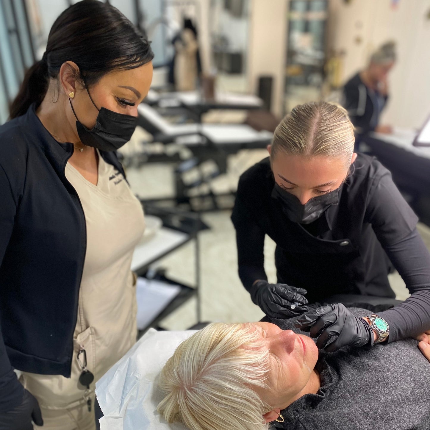 INHOUSE - Lip Artistry Masterclass