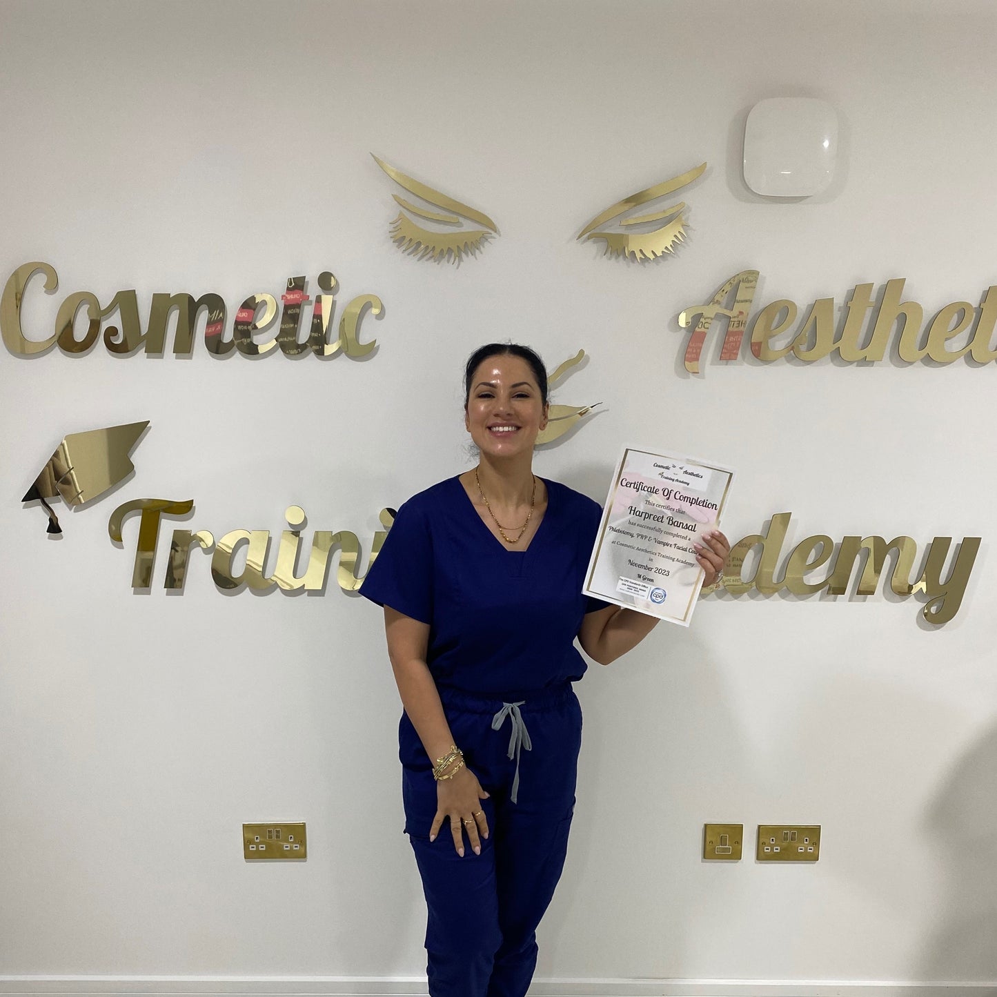 INHOUSE - Phlebotomy, PRP & Vampire Facial Course